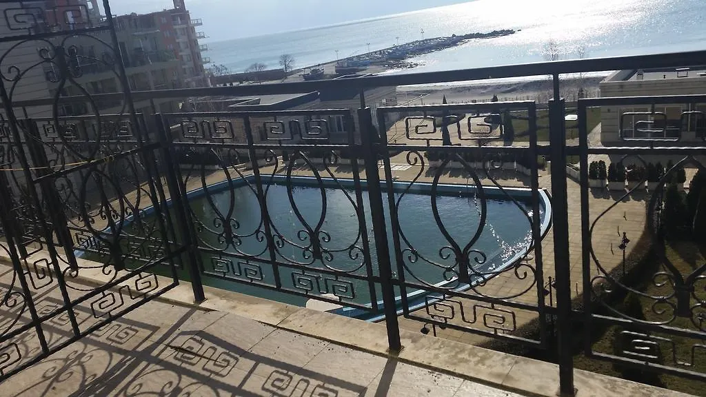 Apartment Private Studio 1St Line Pomorie